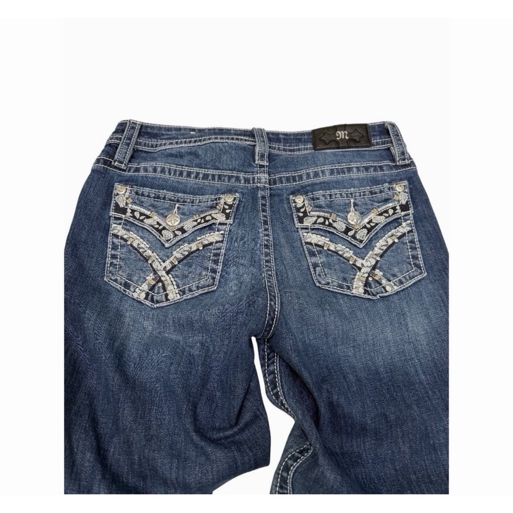 Miss Me Women's Mid Rise Boot Cut‎  Blue Jeans Paisley Embroidery Size 31x32 NWT